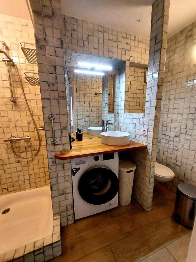 Appartement T3 Plein Centre Ville เลอลาวองดูว์ ภายนอก รูปภาพ